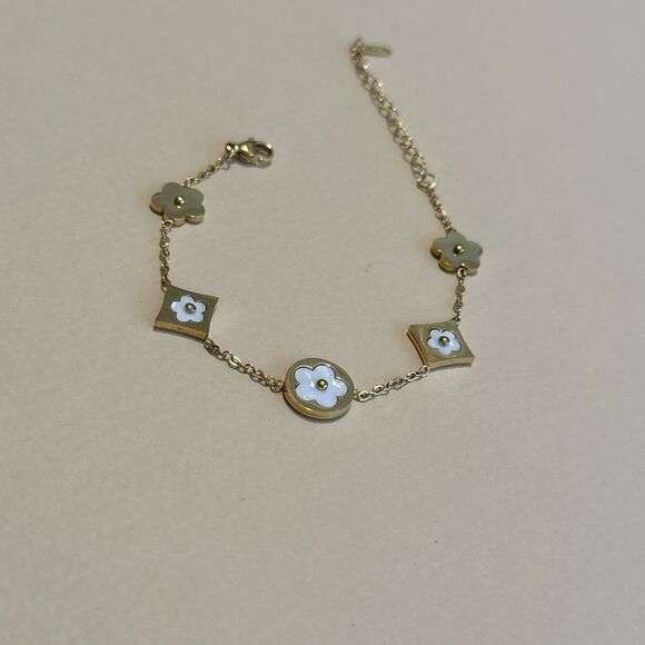 Flower  bracelet N1154 - Picture 4 of 4